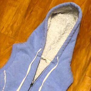 Old Navy Purple Sherpa Vest Size XS